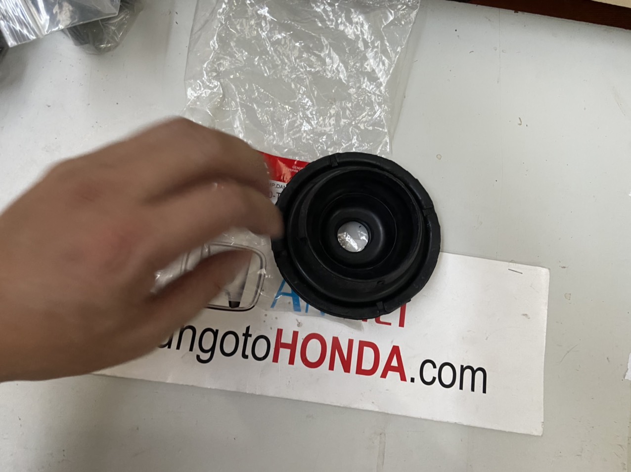 Cao su bát bèo giảm xóc trước xe Honda JAZZ